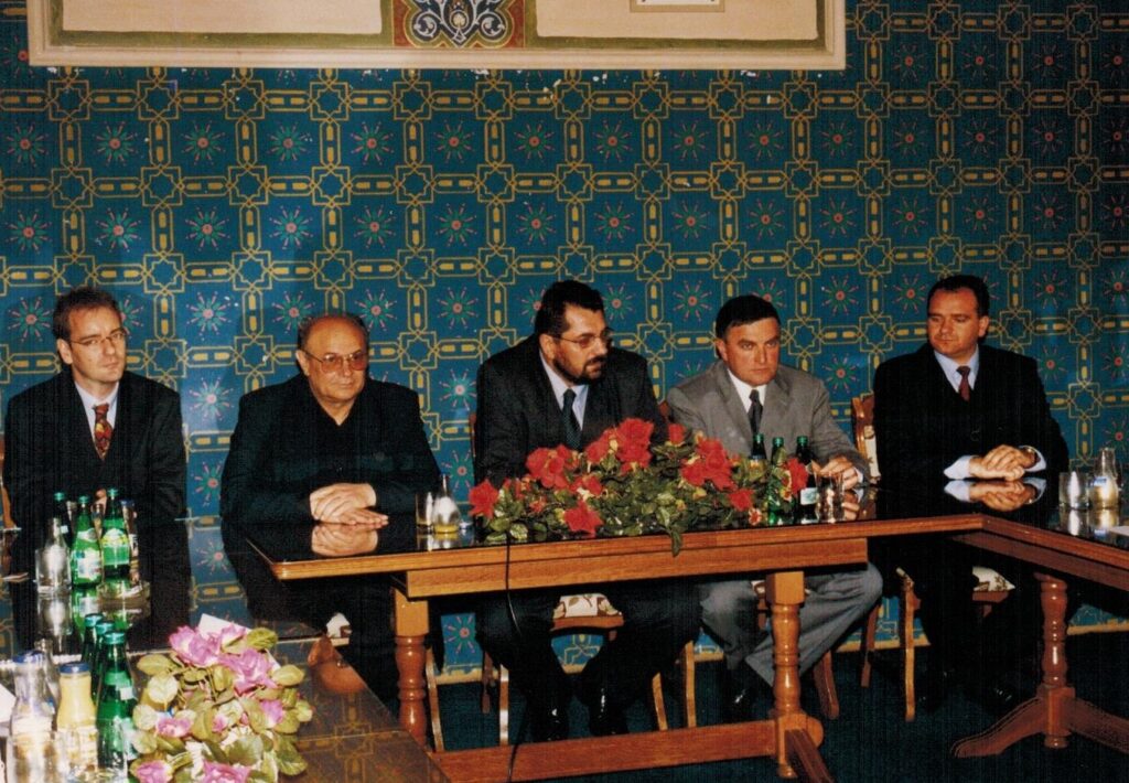 Mayors Forum in Bosanska Gradiška (RS BiH) with political representatives of different municipalities of the RS BiH as well as with the representative of the OSCE Field Office Bosanska Gradiška Bojan Schnabl.